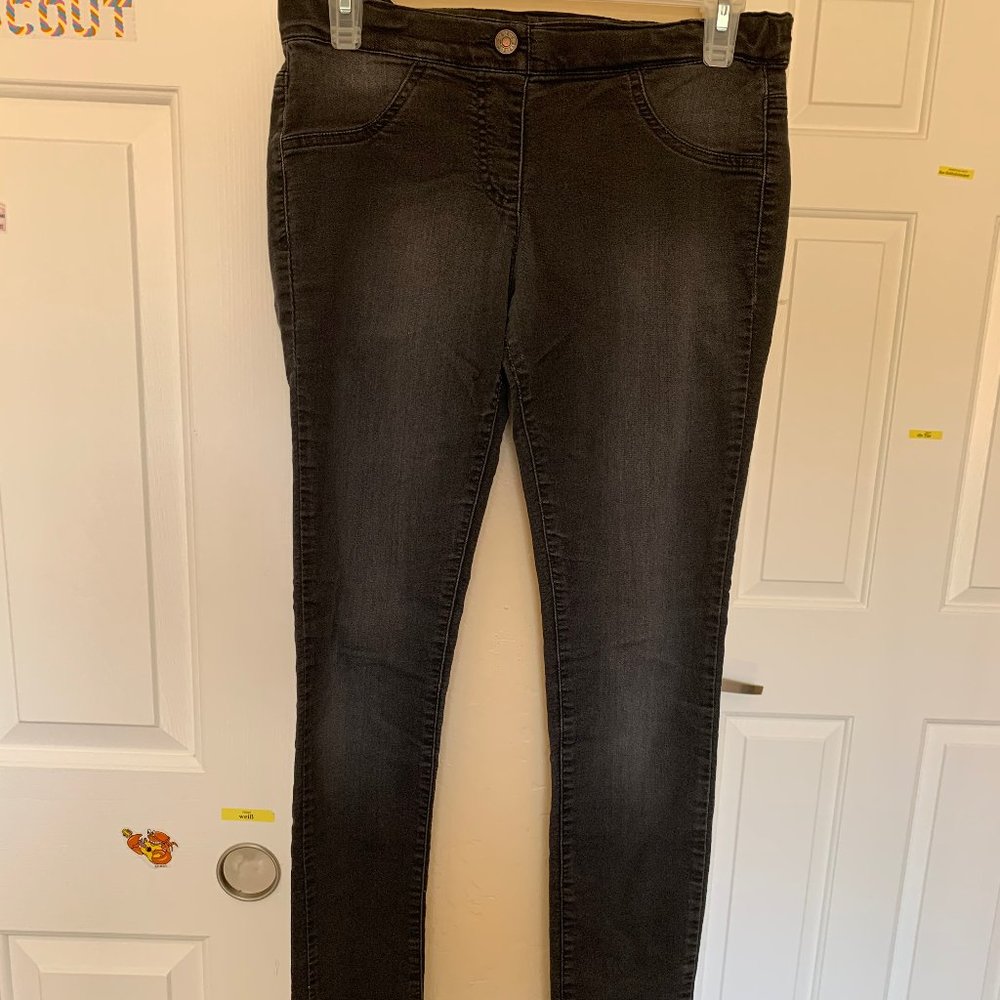 Dark jeans for girls